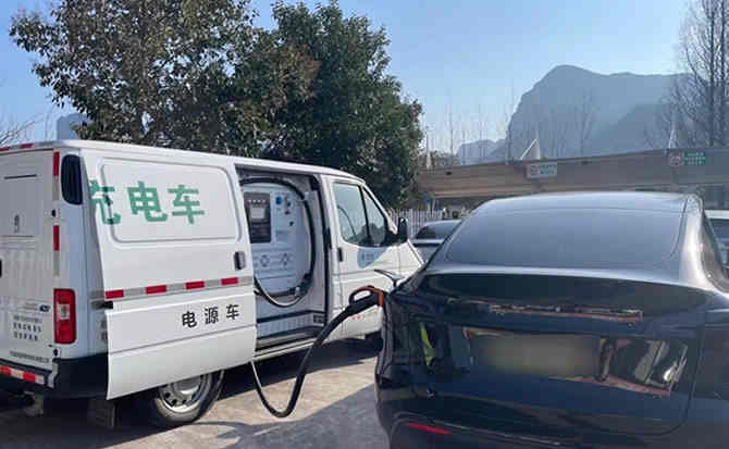榆树汽车搭电